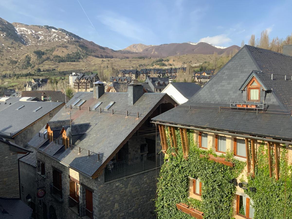Esplendido Atico En Sallent Con Vistas Sallent de Gállego Kültér fotó