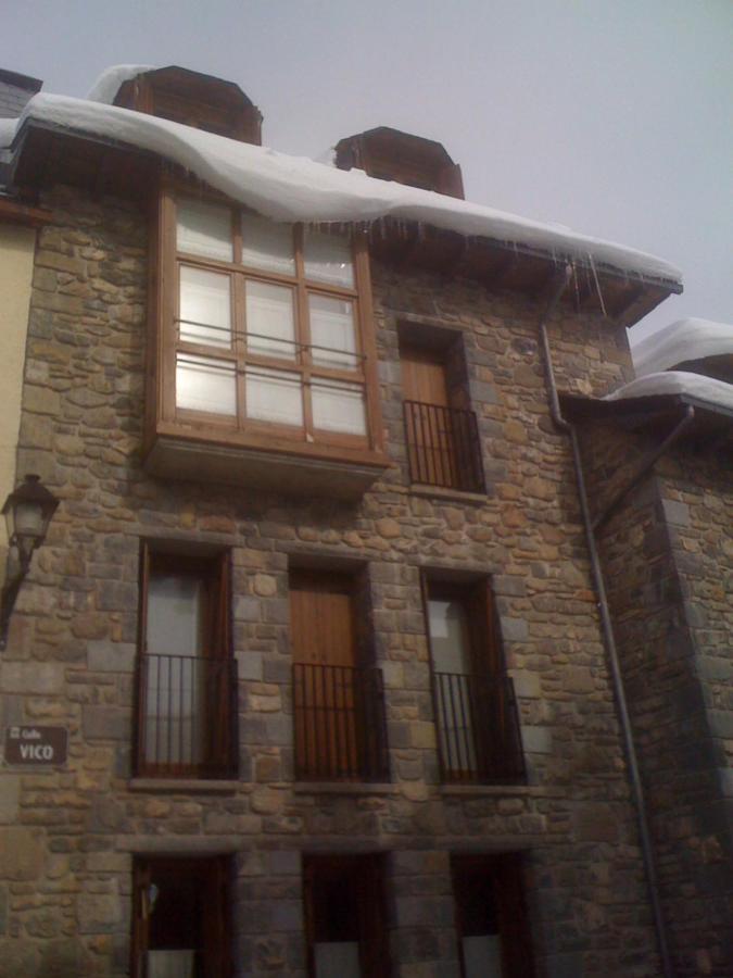 Esplendido Atico En Sallent Con Vistas Sallent de Gállego Kültér fotó