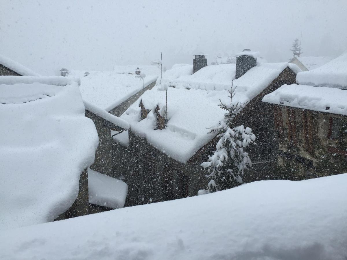 Esplendido Atico En Sallent Con Vistas Sallent de Gállego Kültér fotó